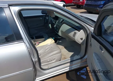 2009 Cadillac Dts 1Sb from USA, damaged, VIN 1G6KD57Y59U117586